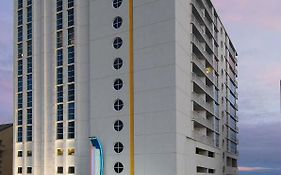 Seaside Resort By Capital Vacations